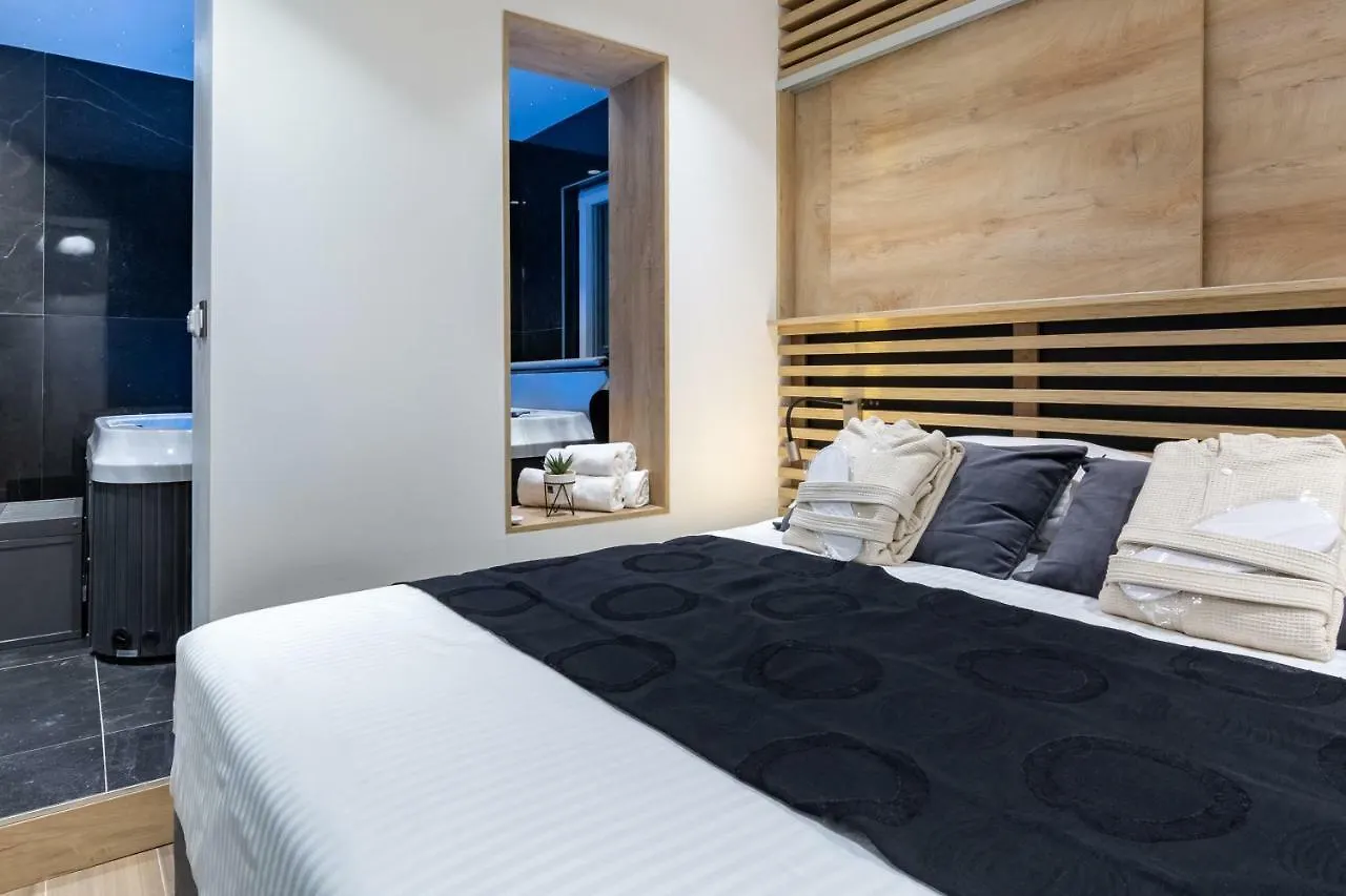 Downtown Marcius Luxury Apartment With Jacuzzi & Sauna Zadar