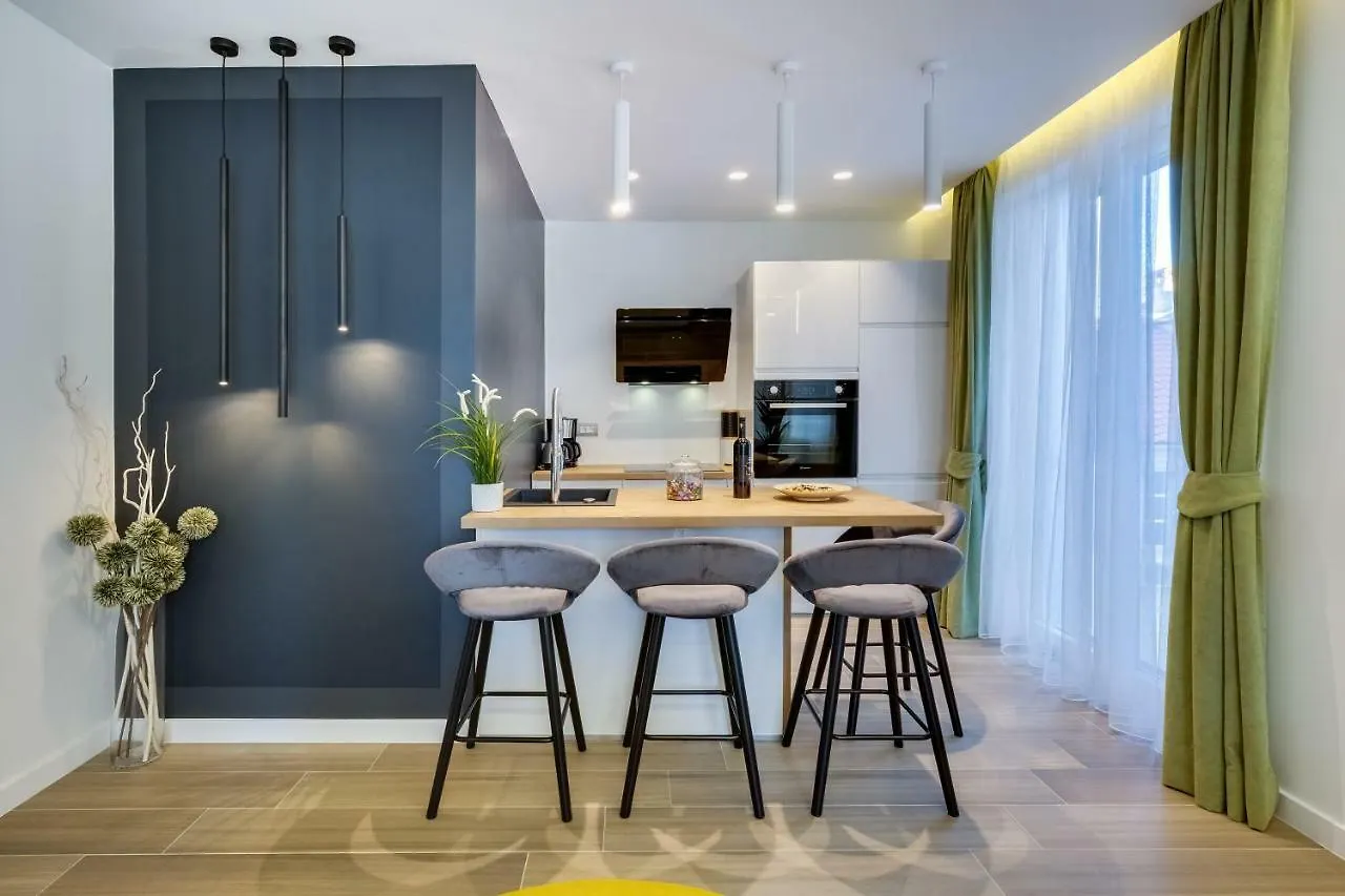 Downtown Marcius Luxury Apartment With Jacuzzi & Sauna Zadar