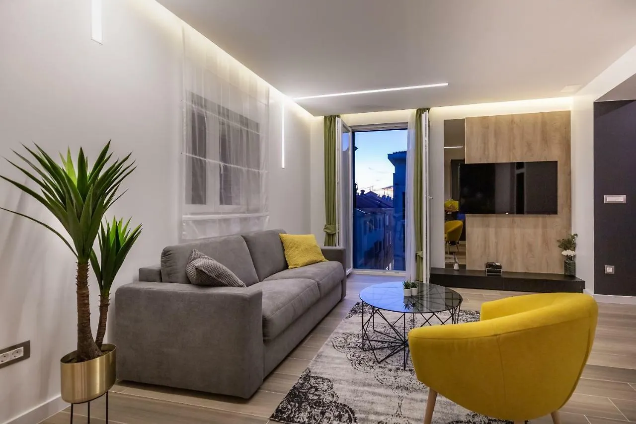 Downtown Marcius Luxury Apartment With Jacuzzi & Sauna Zadar