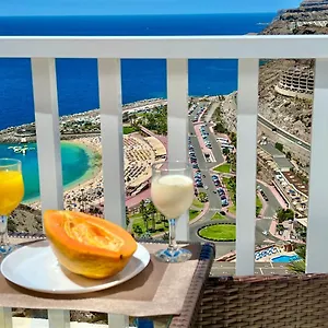 https://apartment-with-amazing-views-over-amadores.in-canary-islands.com